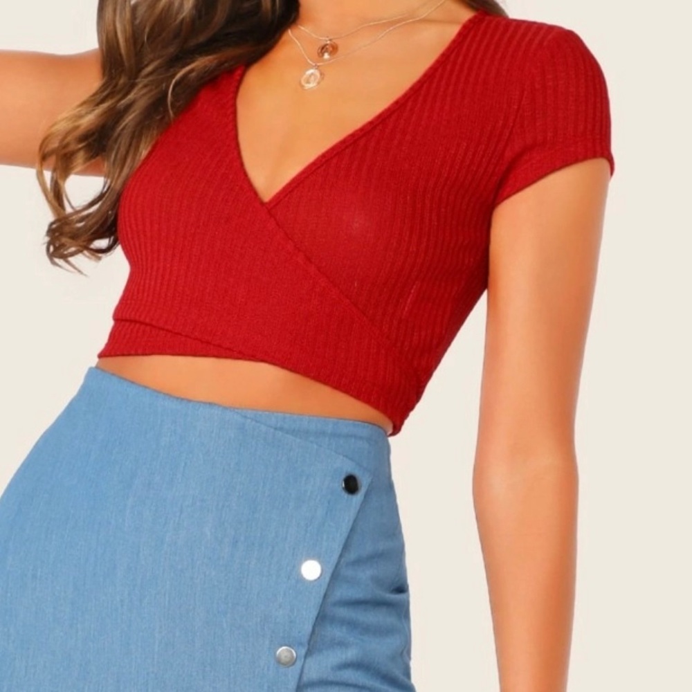 RED WRAP TOP - Picture 4 of 6